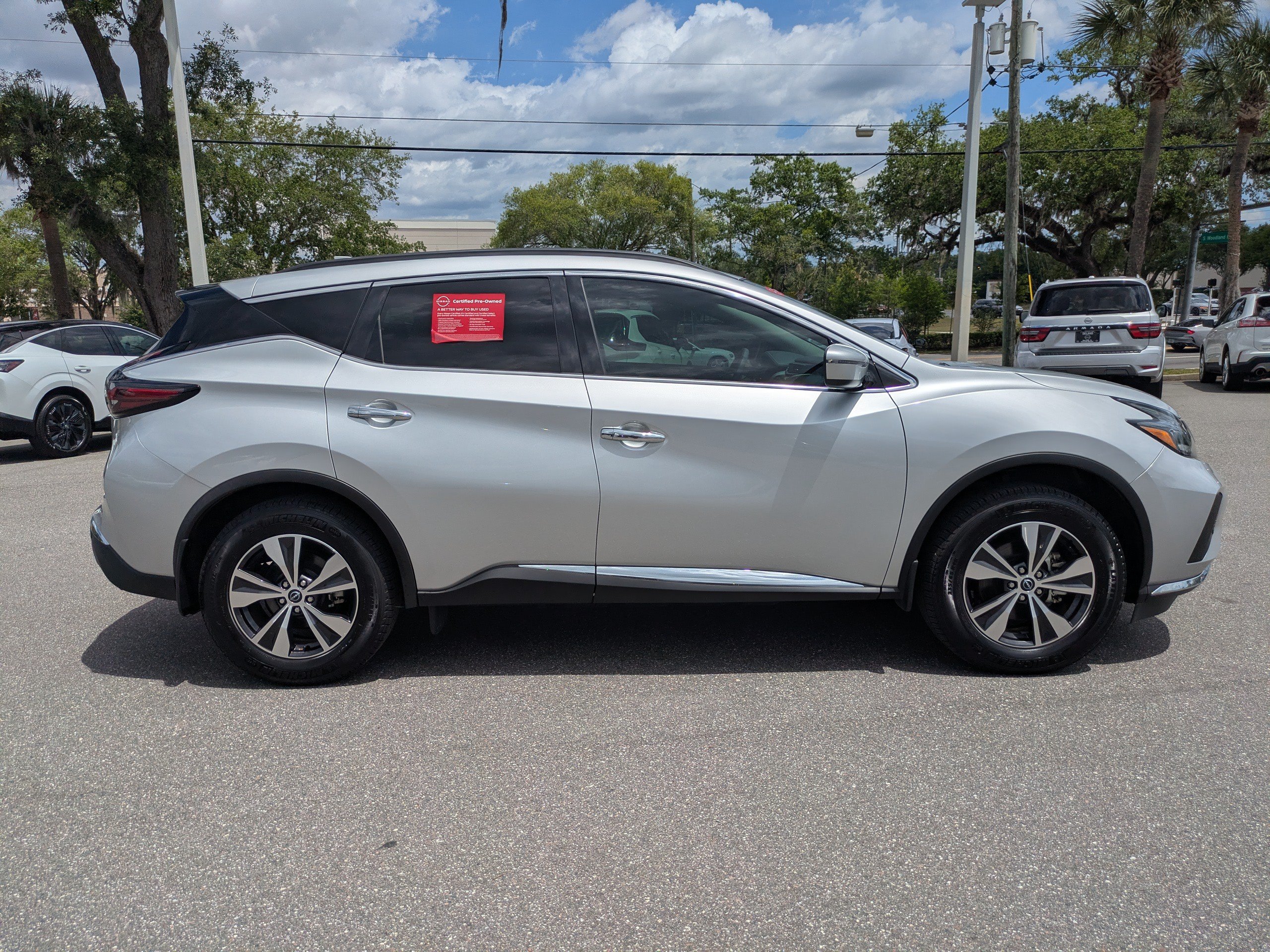Certified 2024 Nissan Murano SV FWD image 3