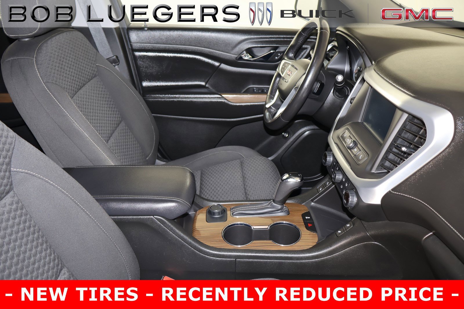 Used 2019 GMC Acadia SLE image 20