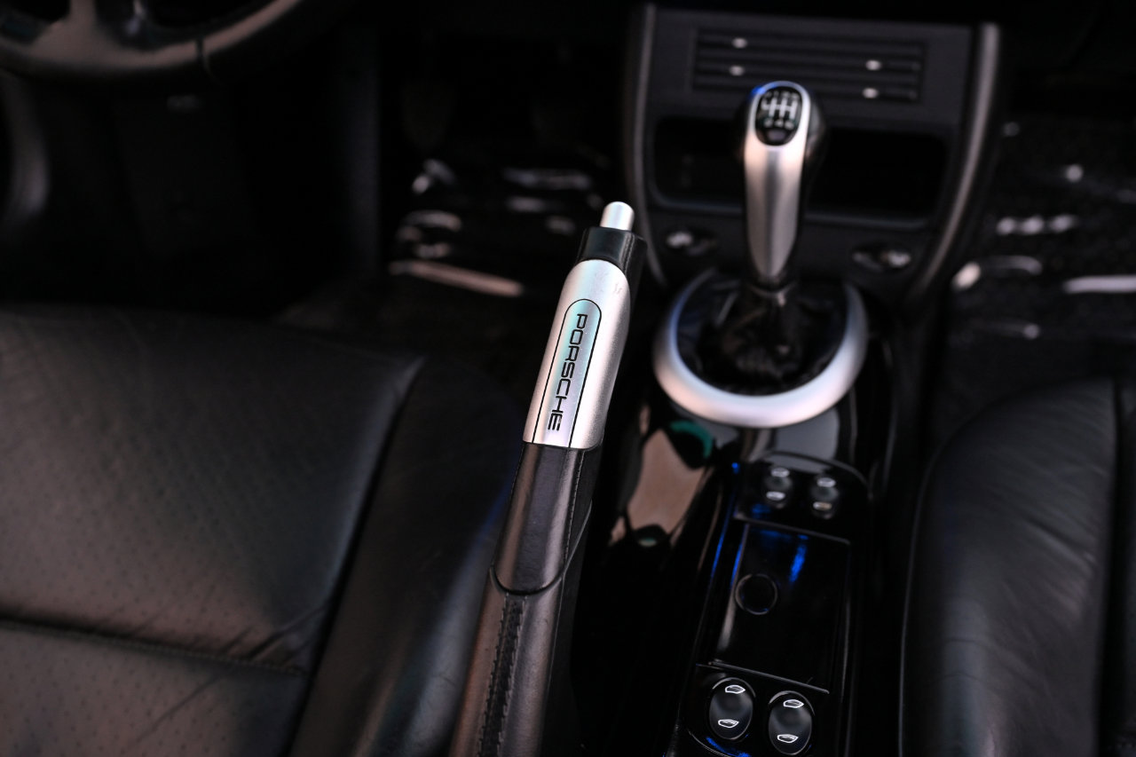 Used 2004 Porsche 911 Carrera 4S image 52