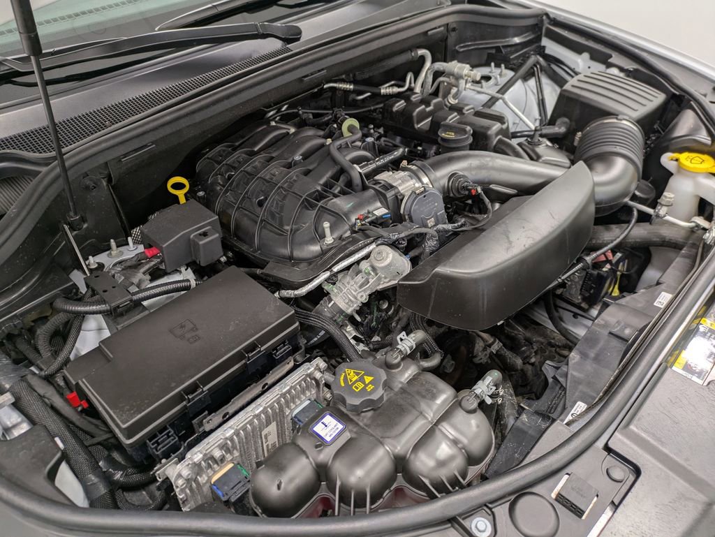 Used 2025 Dodge Durango GT AWD/4WD image 31