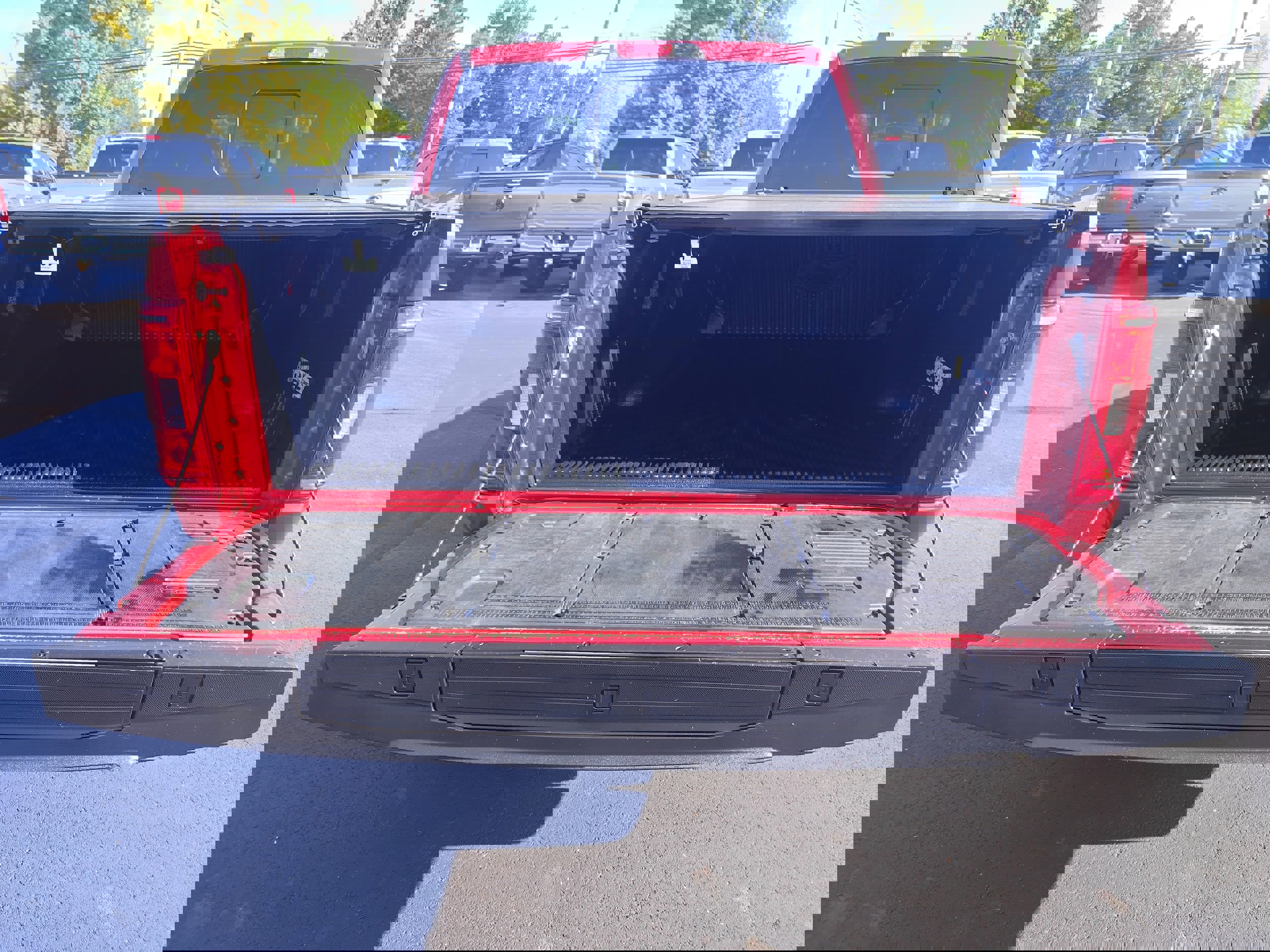 Used 2021 Ford F150 XLT w/ Equipment Group 302A High image 9