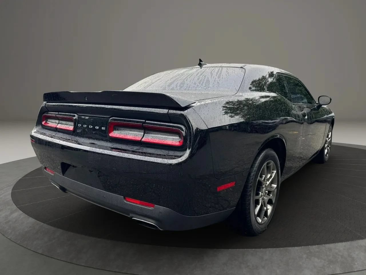 Used 2017 Dodge Challenger GT w/ GT Interior Package AWD/4WD image 5