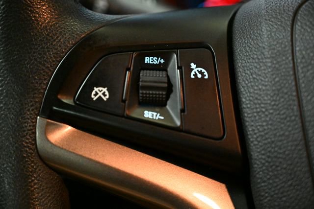 Used 2016 Chevrolet Malibu LT image 32