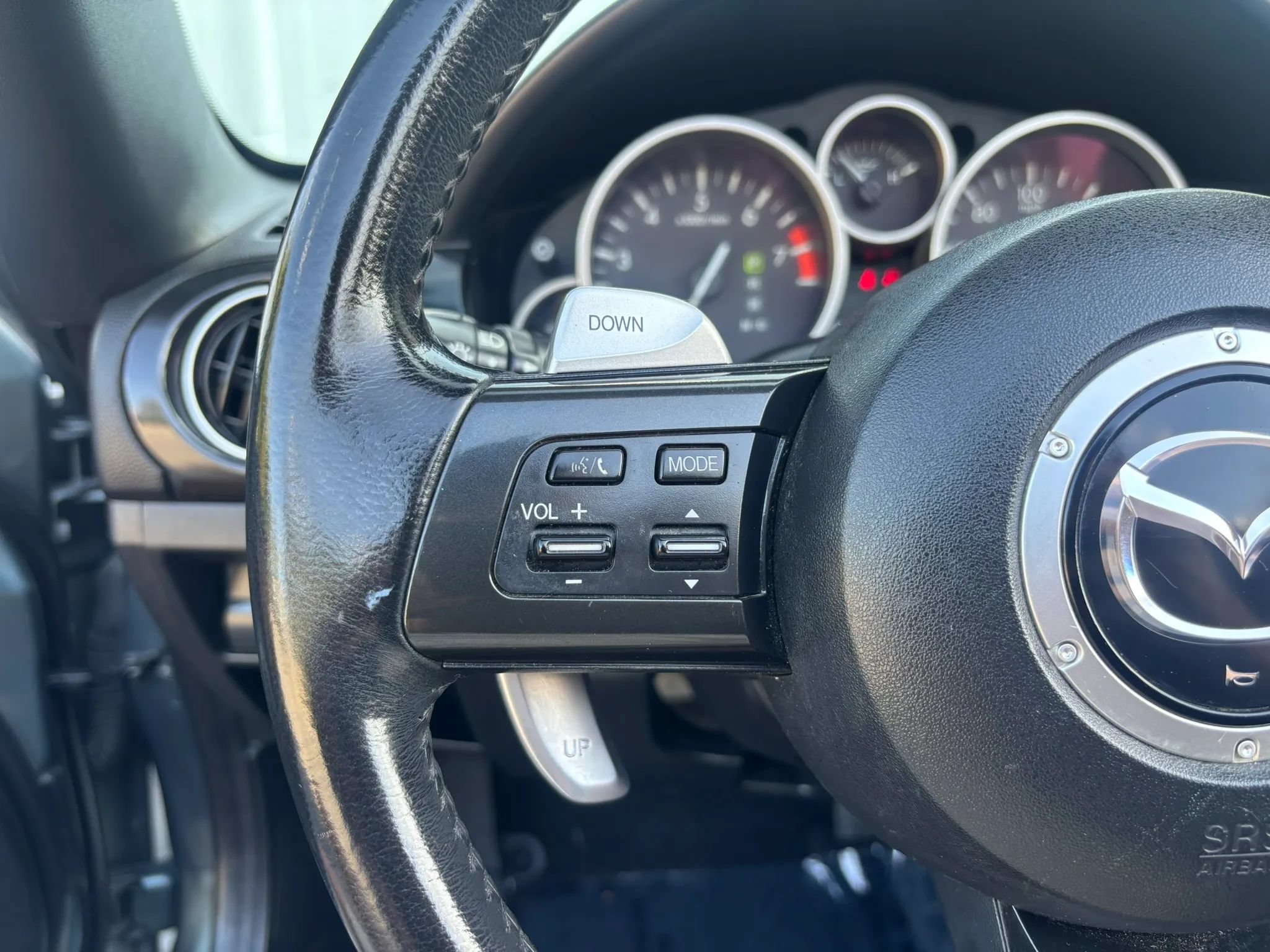 Used 2013 MAZDA MX-5 Miata Grand Touring RWD image 20