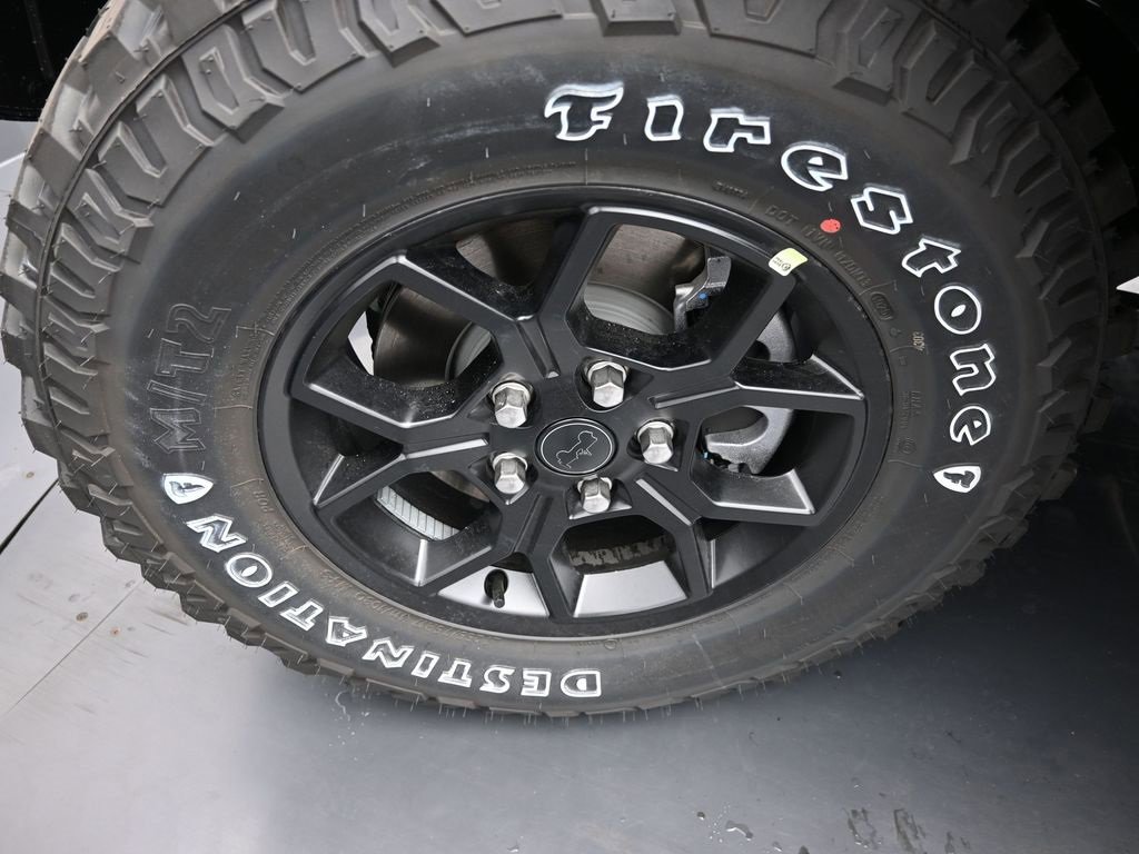 New 2025 Jeep Gladiator Sport image 19