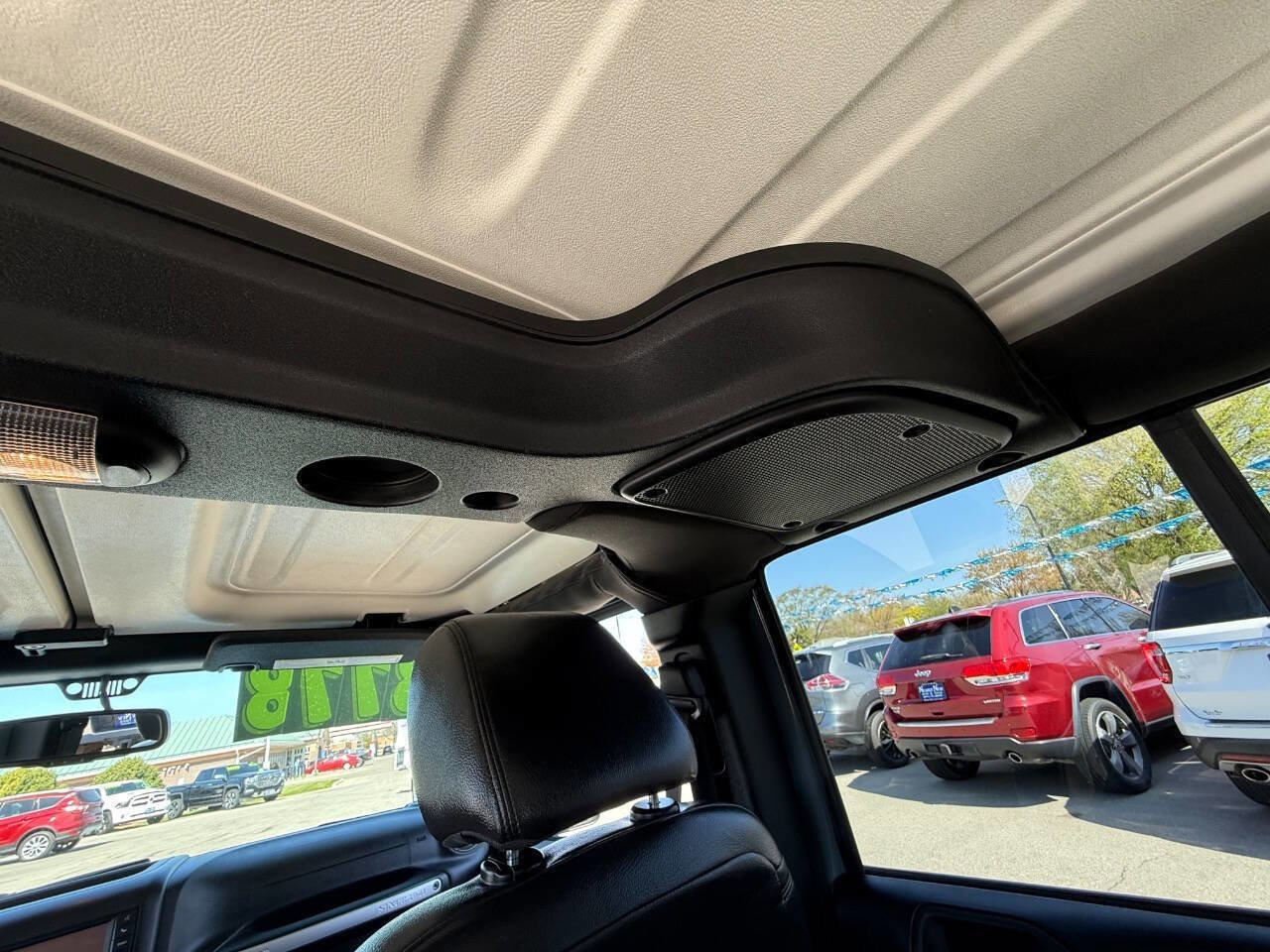 Used 2015 Jeep Wrangler Unlimited Sahara w/ Katzkin Premium Leather Group AWD/4WD image 13