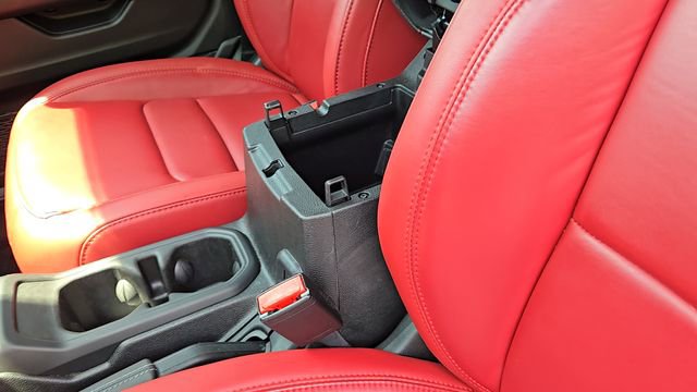 Certified 2024 Jeep Wrangler Unlimited Rubicon 392 image 25