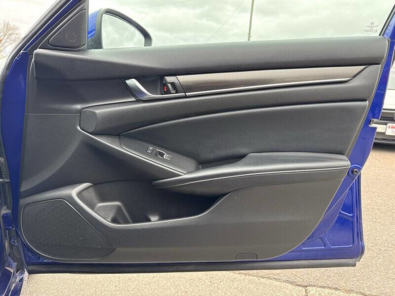 Used 2018 Honda Accord Sport image 20