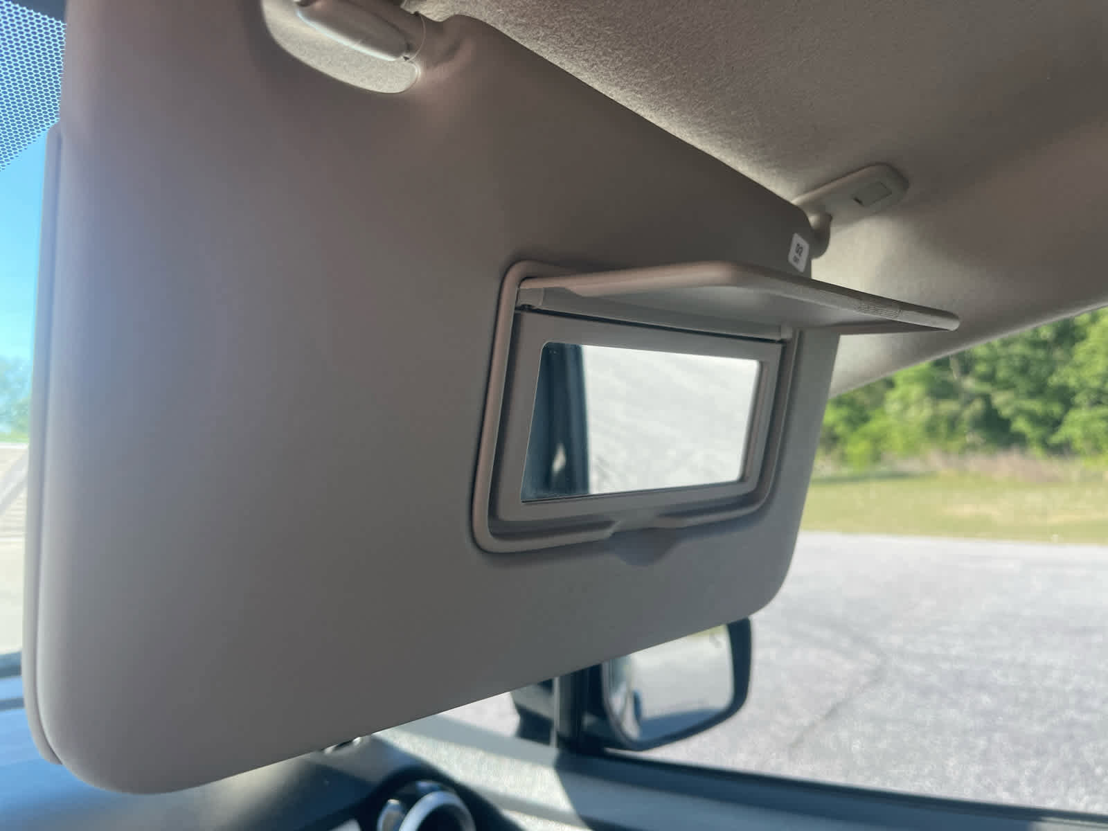 Used 2020 Nissan Versa SV image 22