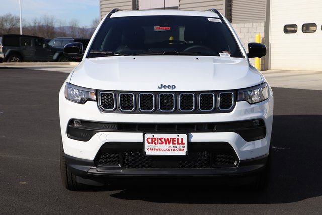 New 2024 Jeep Compass Latitude w/ Sun and Sound Group image 5