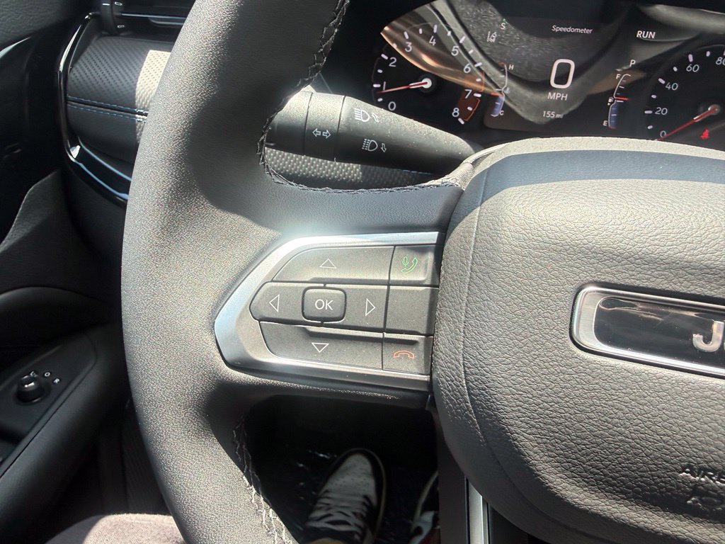 New 2026 Jeep Compass Limited AWD/4WD image 17