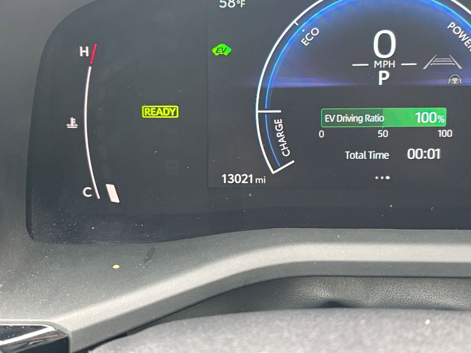 Used 2025 Toyota Camry LE image 39