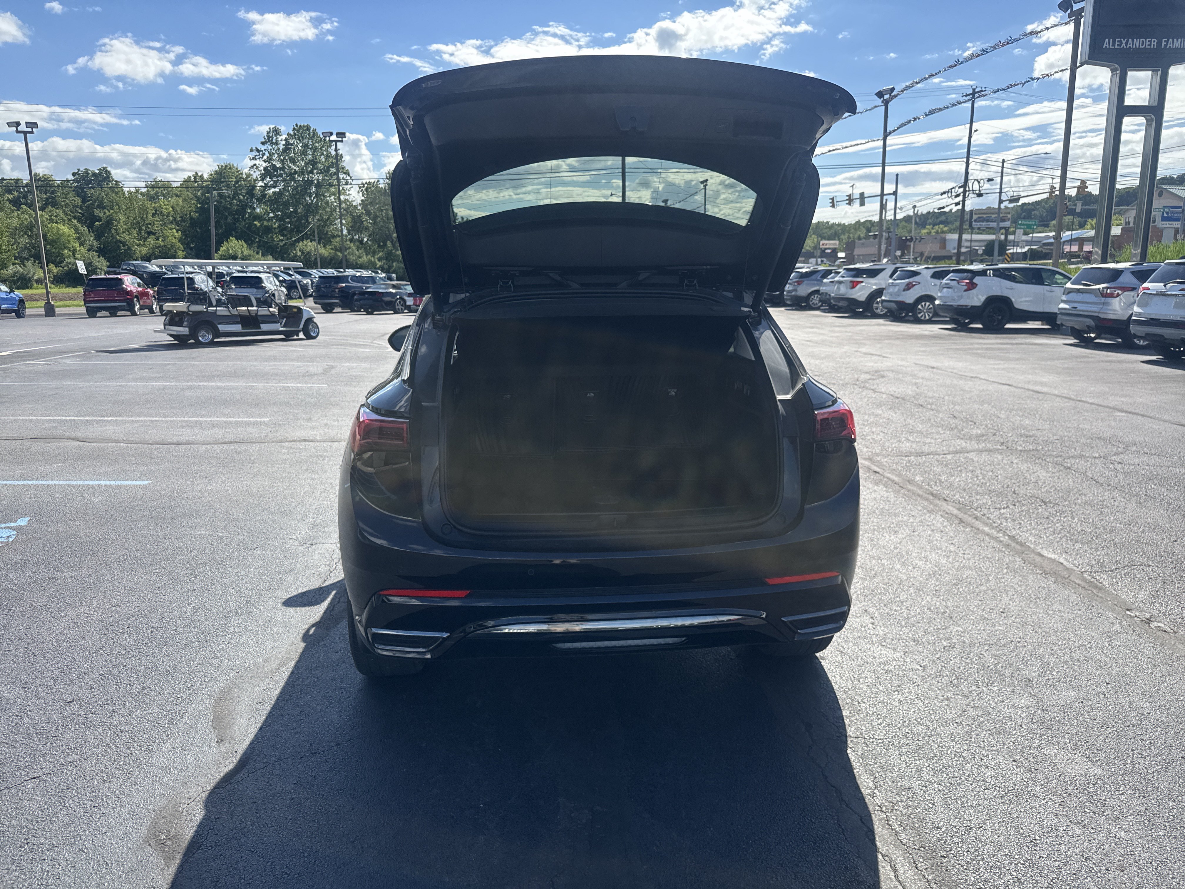 Used 2025 Buick Envision Sport Touring AWD/4WD video 5