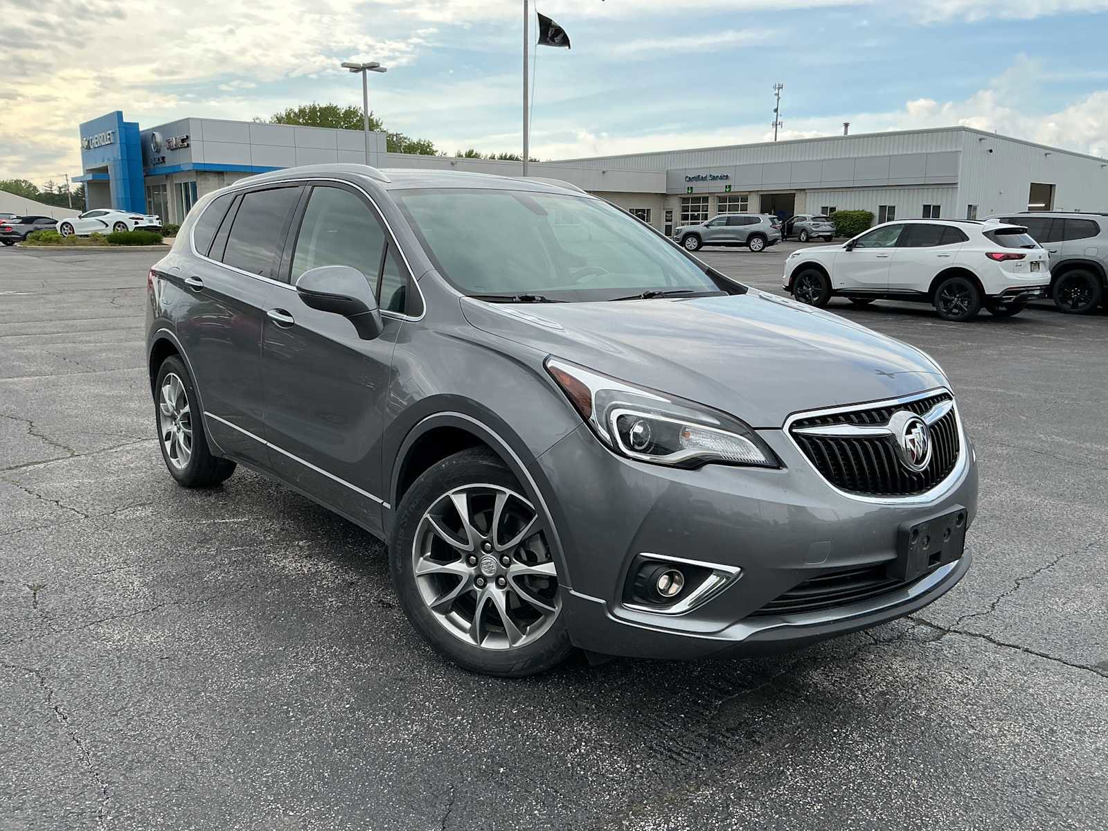 Used 2020 Buick Envision Essence w/ Experience Buick Package FWD image 1