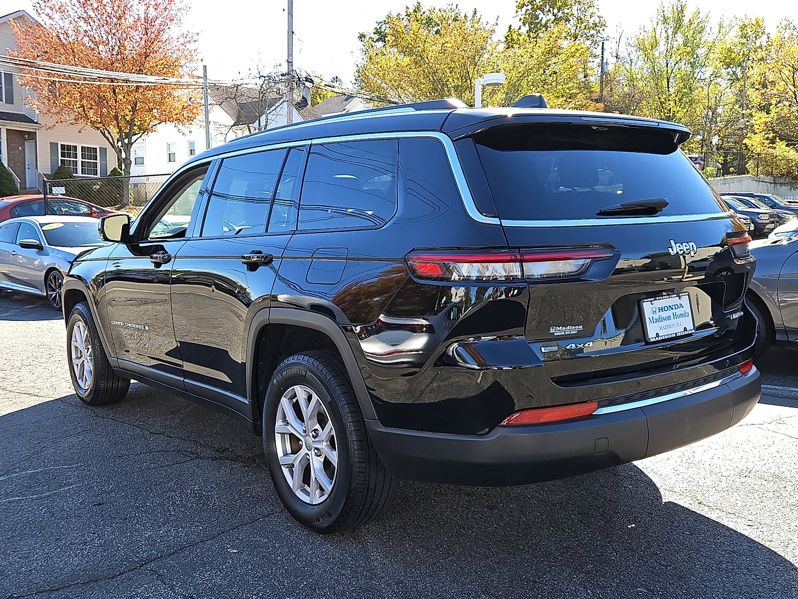 Used 2022 Jeep Grand Cherokee L Limited image 4
