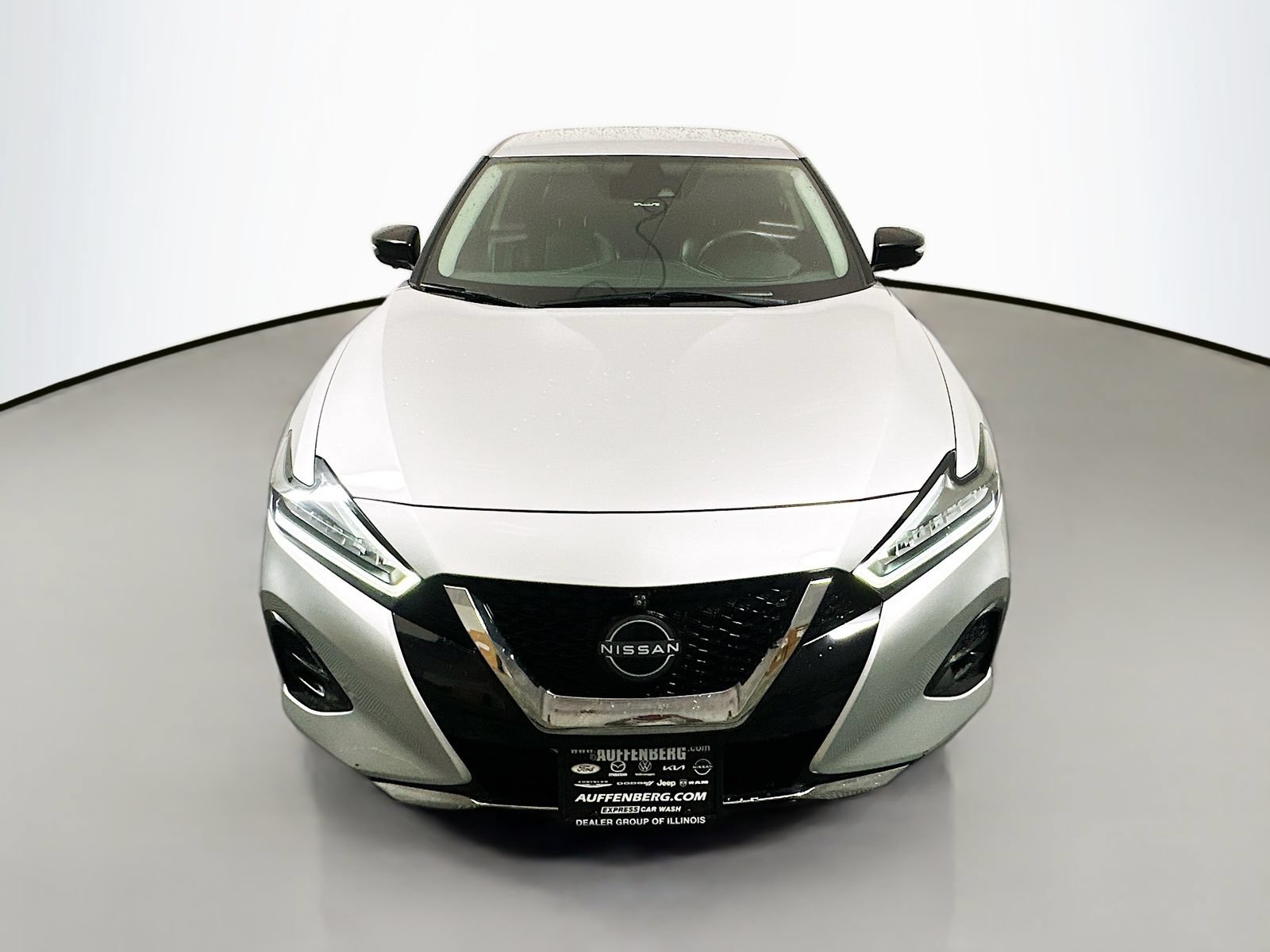 Used 2022 Nissan Maxima SV w/ Floor Mat Group FWD image 2