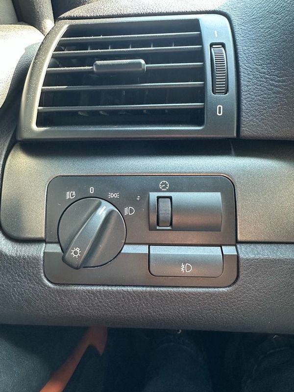 Used 2004 BMW M3 Coupe image 15