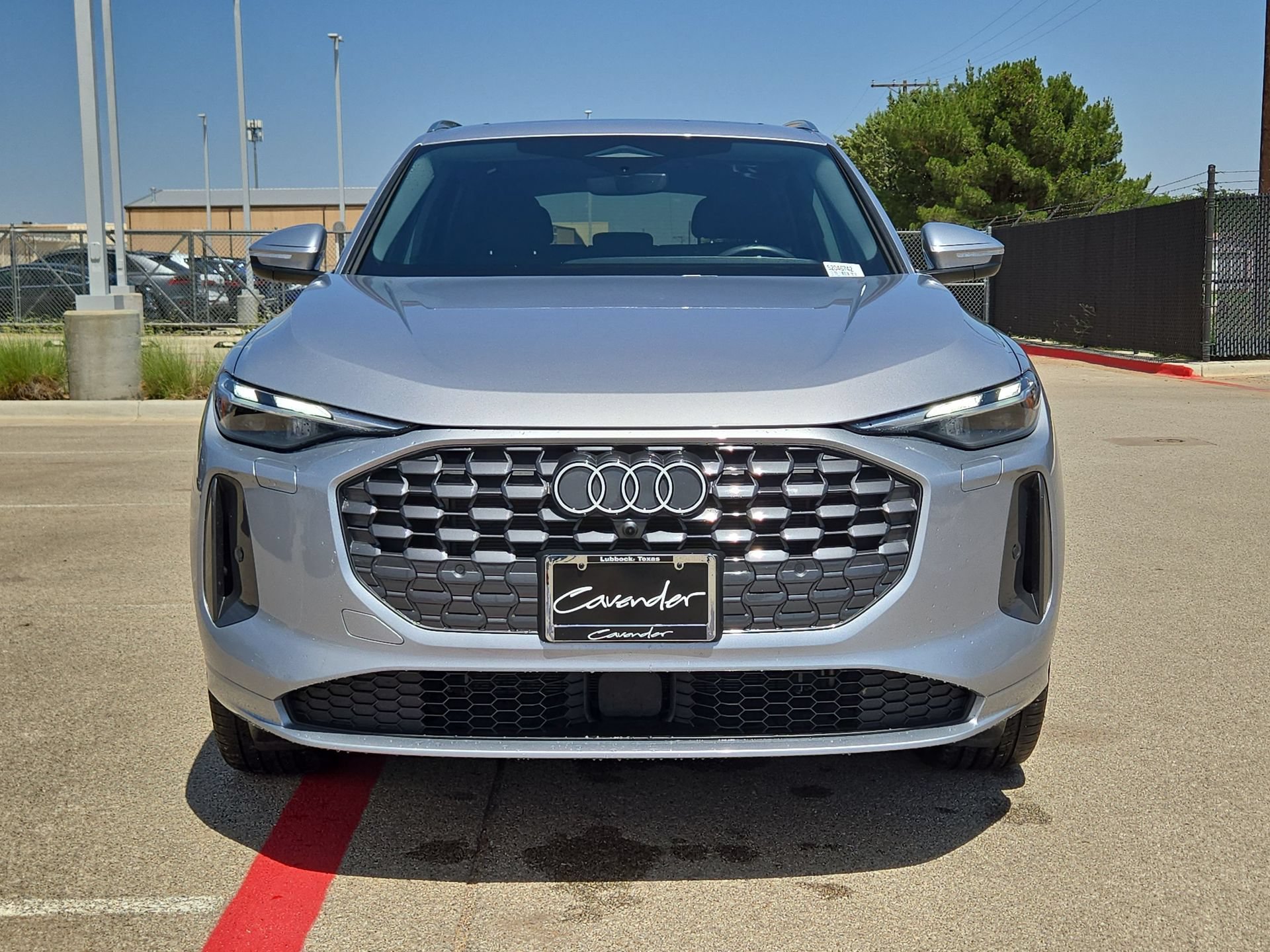 Certified 2025 Audi Q5 Premium w/ Convenience Package AWD/4WD image 10