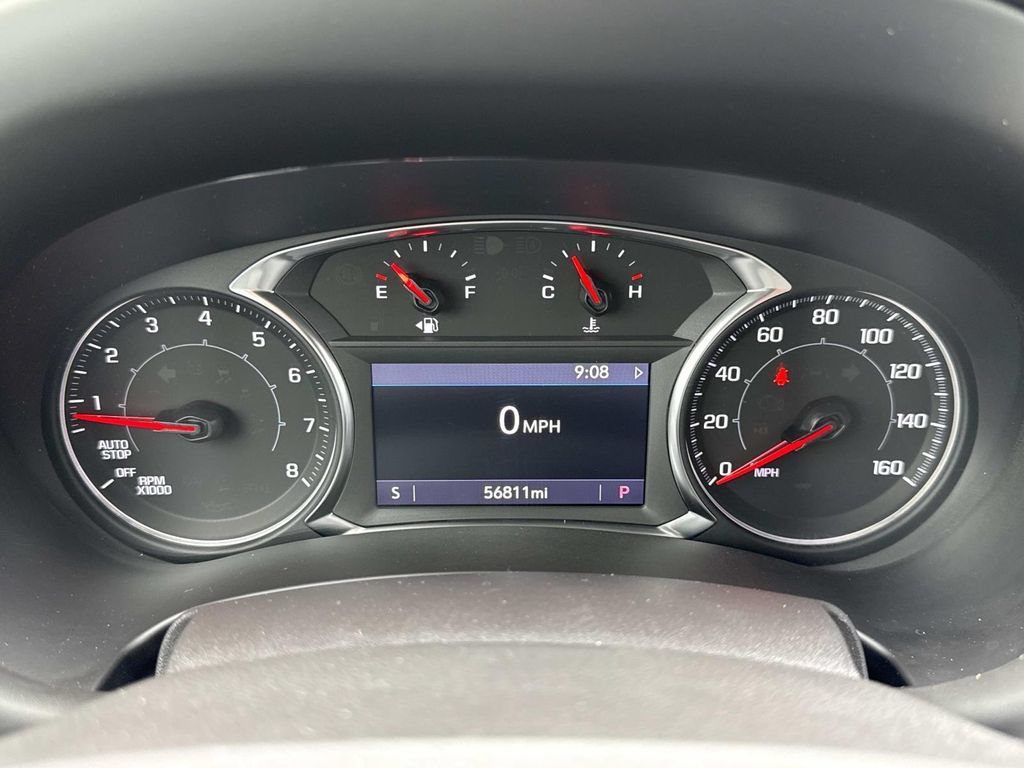 Used 2024 GMC Terrain SLT AWD/4WD image 12