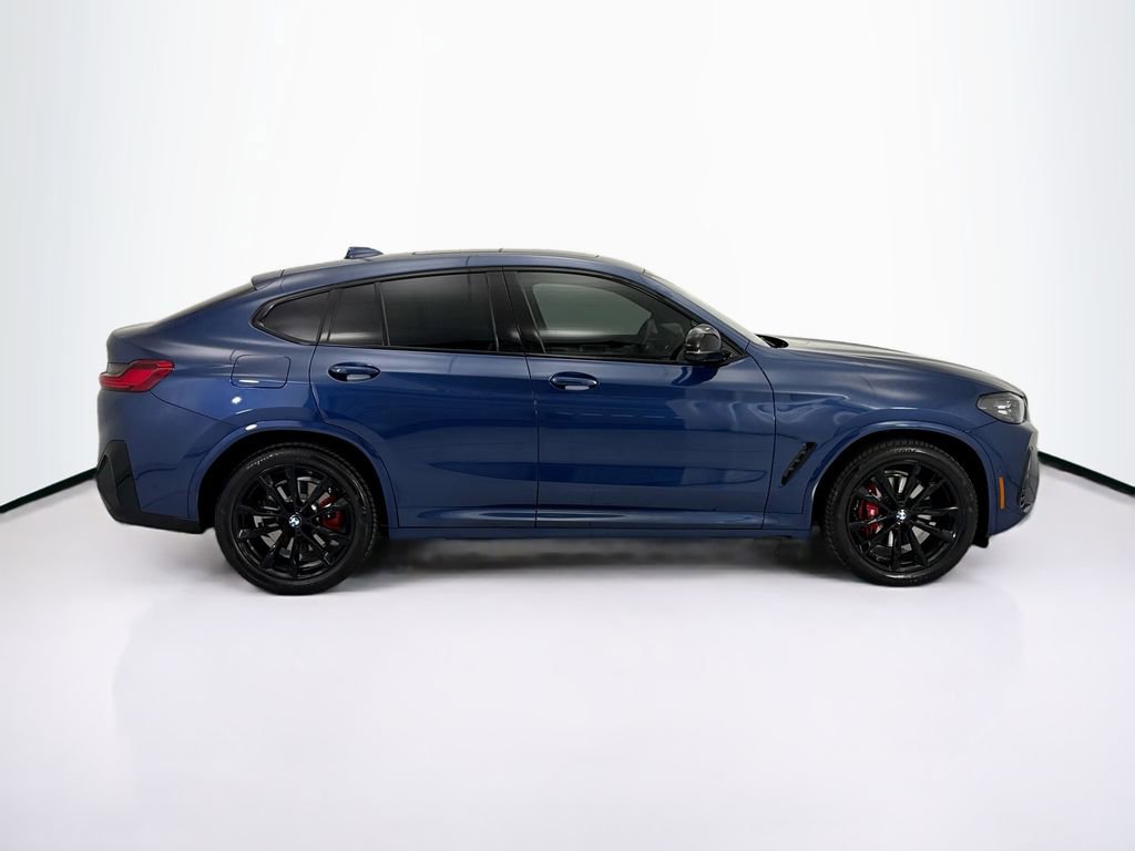 Certified 2023 BMW X4 M40i w/ Premium Package image 4