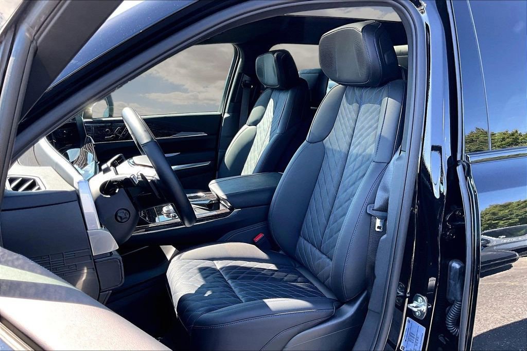 Certified 2026 Cadillac Escalade IQ Luxury 1 image 21