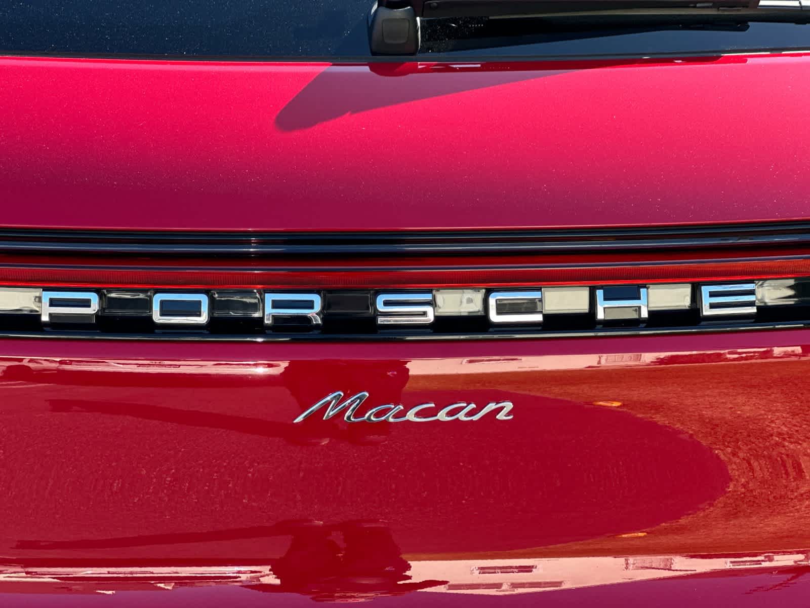 New 2026 Porsche Macan AWD/4WD image 31