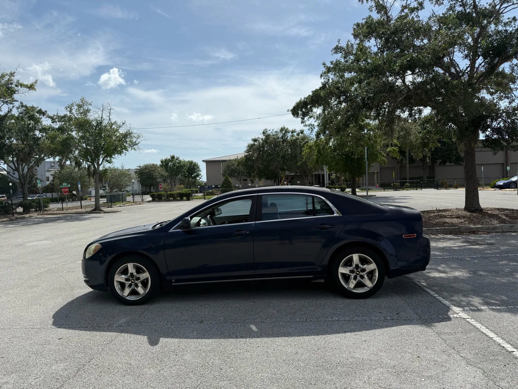 Used 2009 Chevrolet Malibu LT FWD image 5