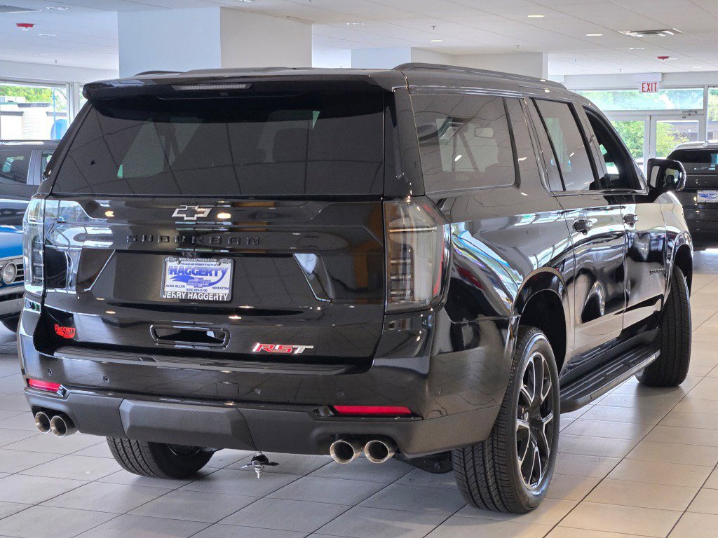 New 2026 Chevrolet Suburban RST w/ Comfort Package AWD/4WD image 11