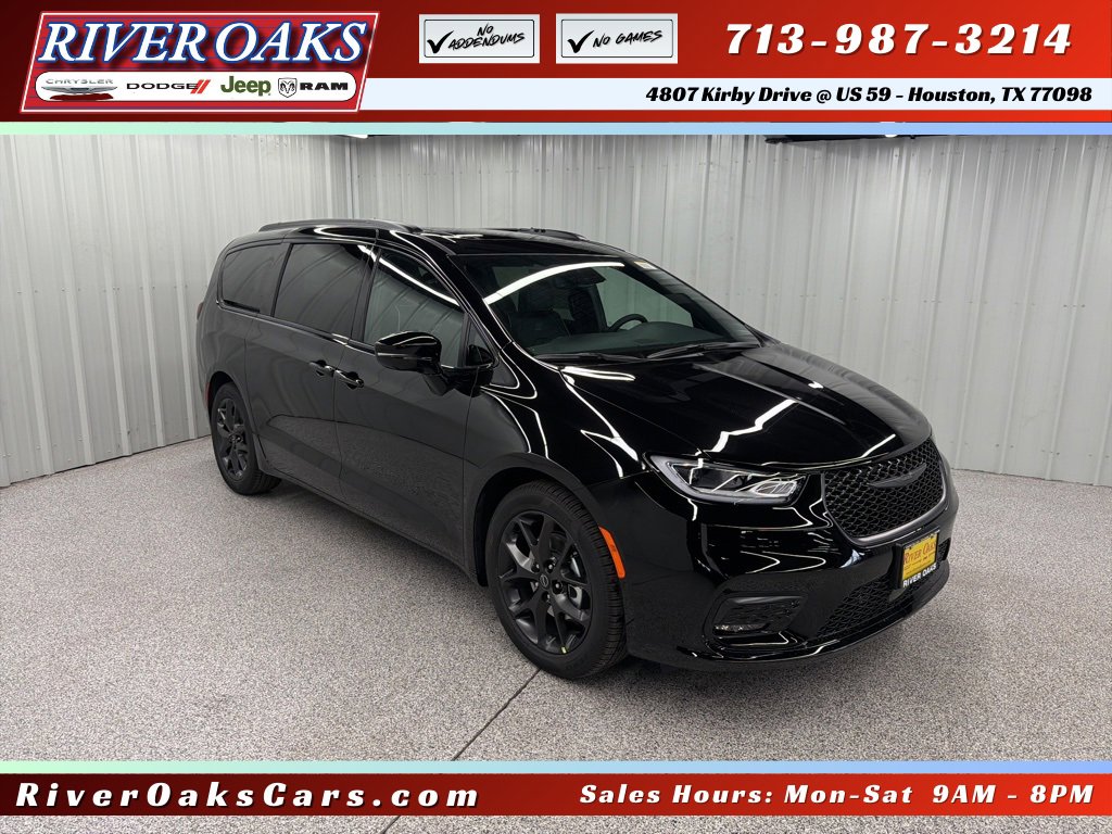 New 2026 Chrysler Pacifica Limited