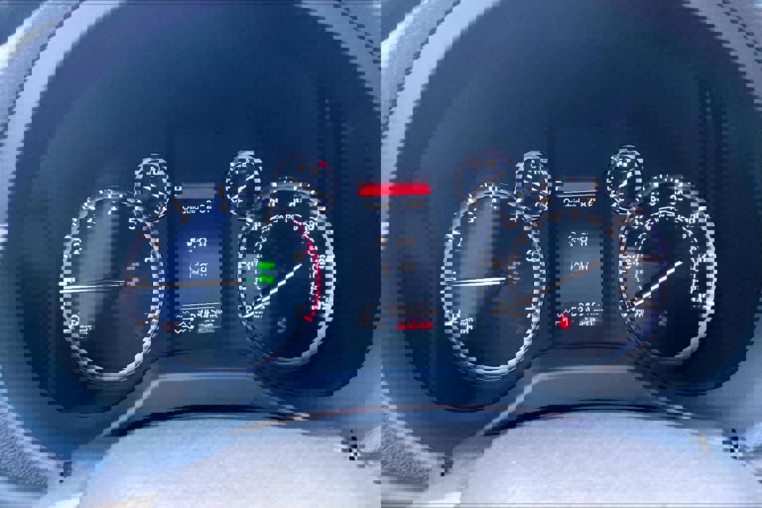 Used 2023 Lexus GX 460 Luxury w/ Sport Design Package image 24