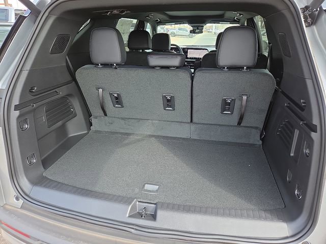 New 2026 Chevrolet Traverse LT w/ Sun and Wheel Package image 6
