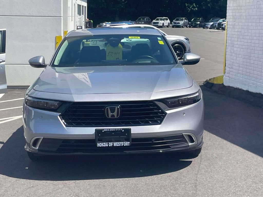 Certified 2023 Honda Accord Touring image 2