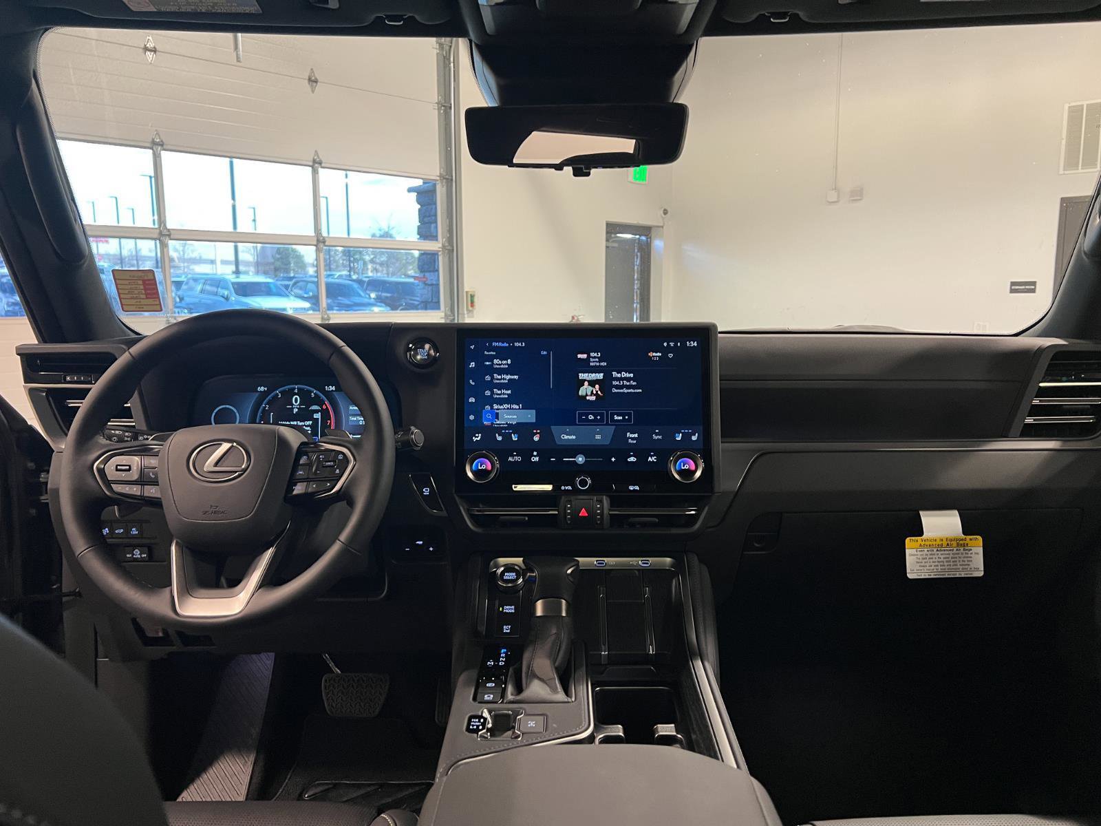 Used 2026 Lexus GX 550 w/ Cold Area Package AWD/4WD image 33