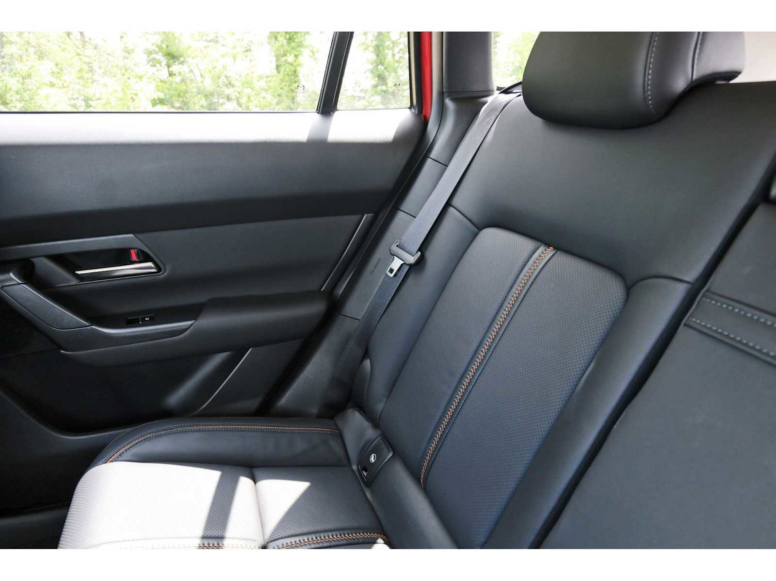 Used 2025 MAZDA CX-50 AWD 2.5 S w/ Premium Plus Pkg image 9