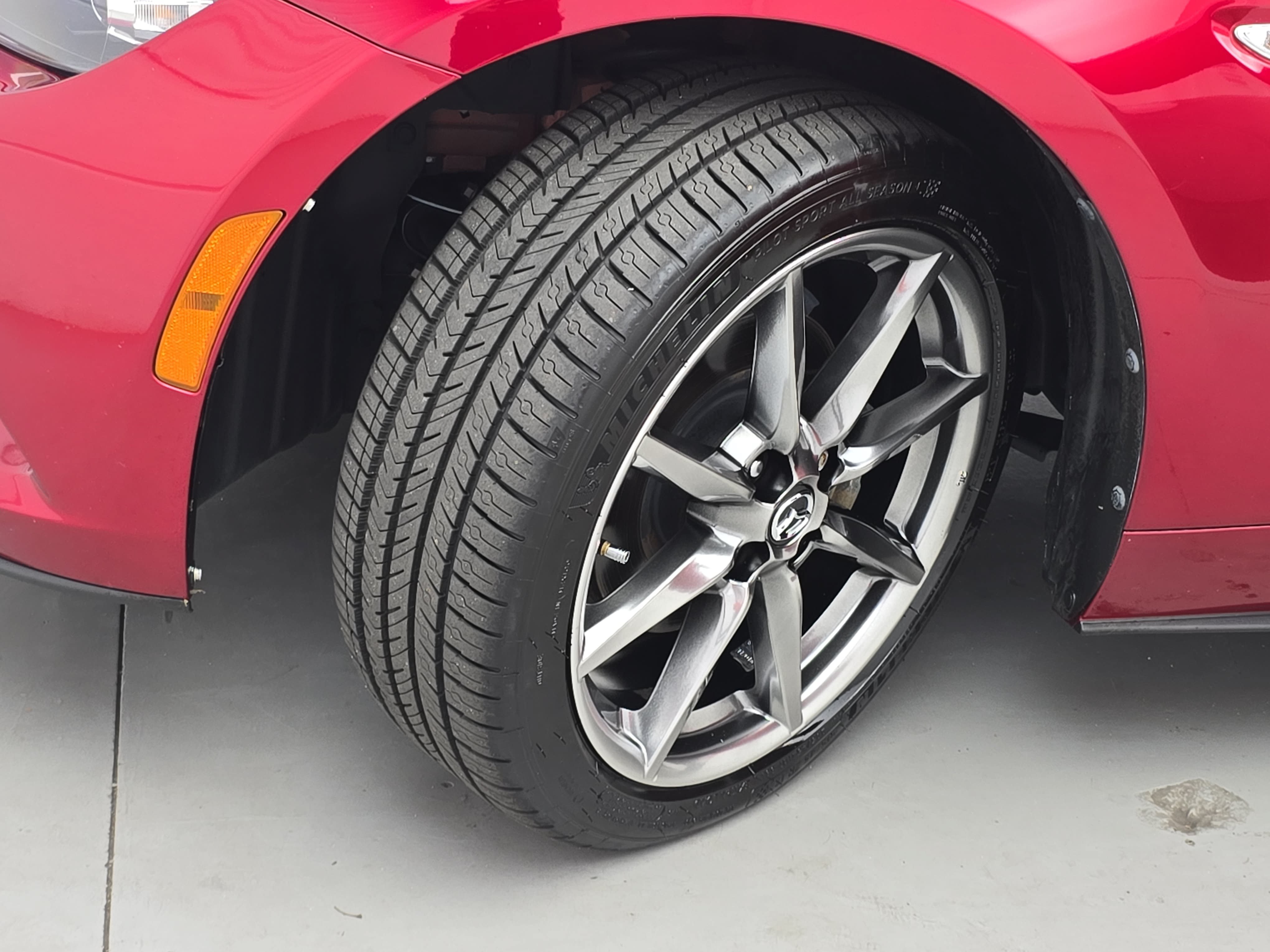Used 2023 MAZDA MX-5 Miata Grand Touring RWD image 30