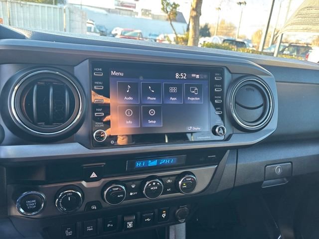 Used 2021 Toyota Tacoma TRD Off-Road w/ Technology Package image 21