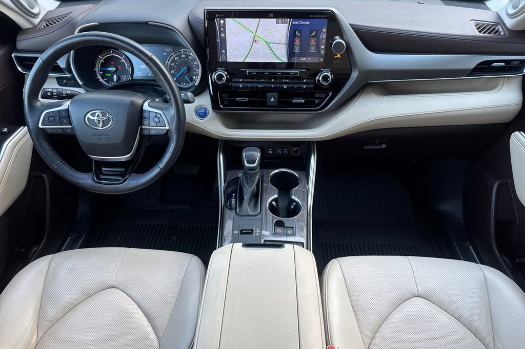 Used 2022 Toyota Highlander Limited AWD/4WD image 12