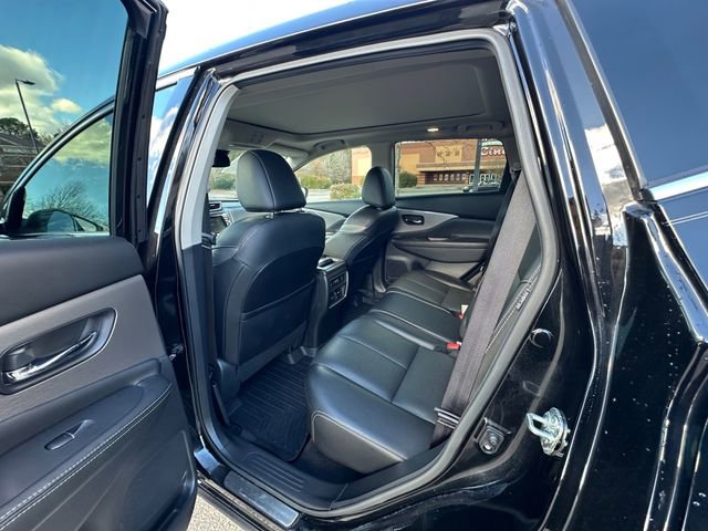 Used 2020 Nissan Murano SL w/ Moonroof Package image 18