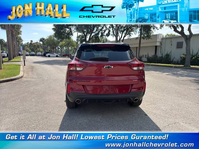 Used 2021 Chevrolet TrailBlazer RS w/ Technology Package FWD image 8