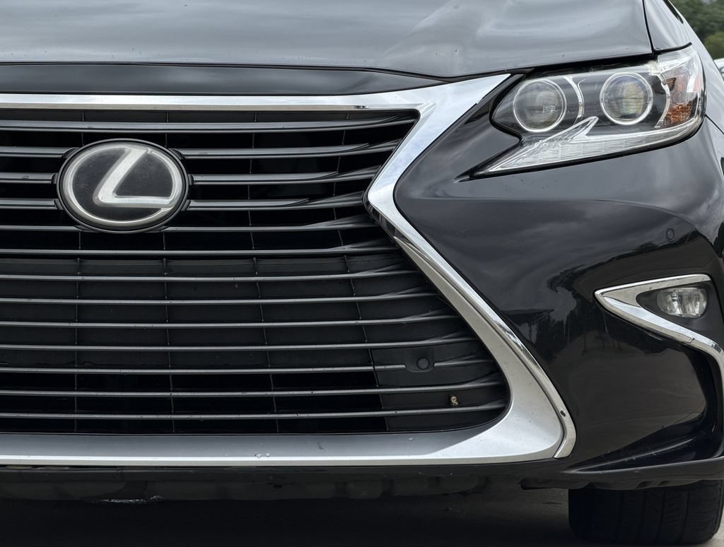 Used 2016 Lexus ES 350 FWD image 8