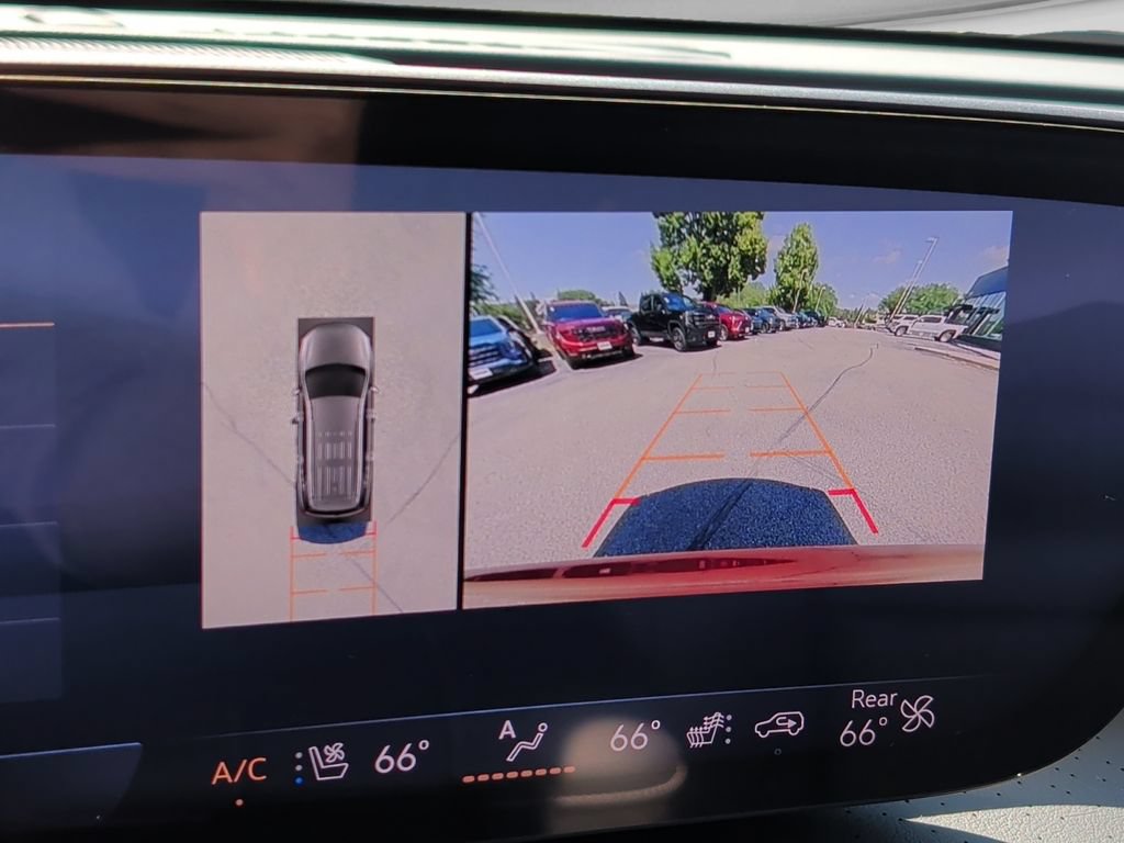 Used 2025 Buick Enclave Avenir w/ Super Cruise Package AWD/4WD image 22