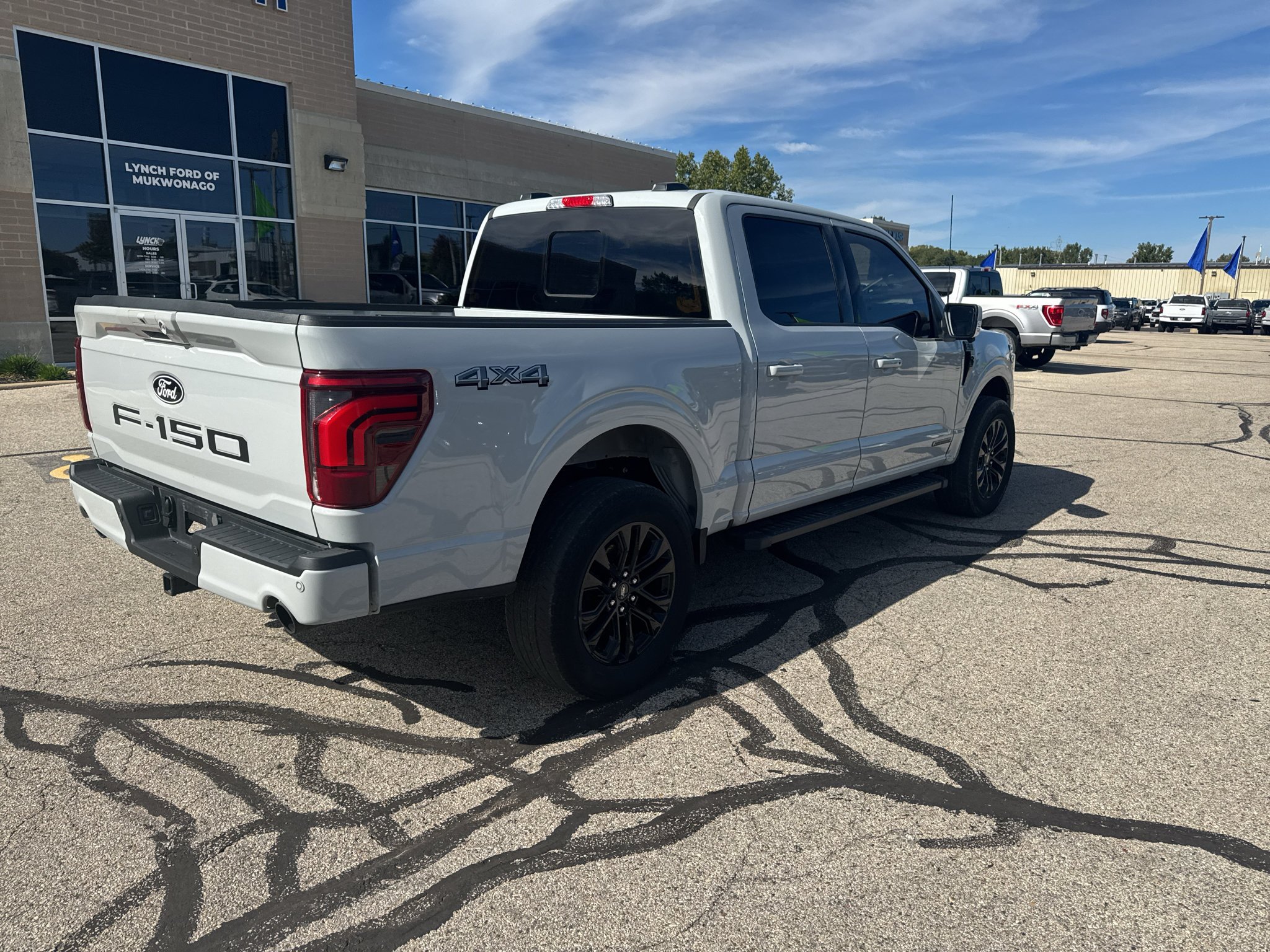 Used 2024 Ford F150 Lariat AWD/4WD image 5