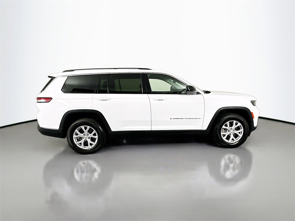 Used 2022 Jeep Grand Cherokee L Limited image 13