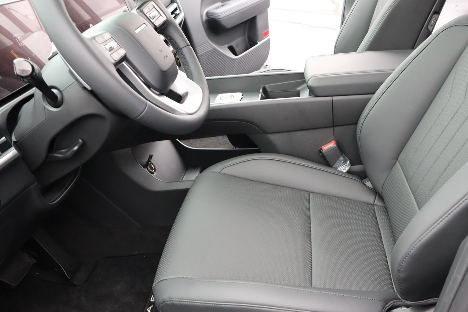 New 2025 Hyundai Santa Fe XRT image 17