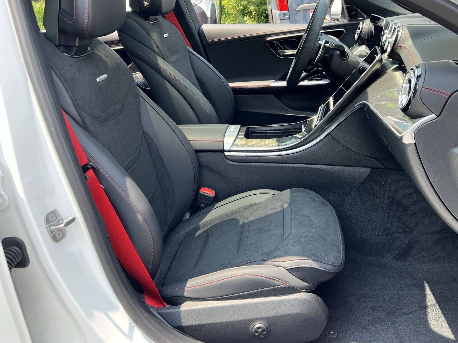 New 2026 Mercedes-Benz C 43 AMG 4MATIC Sedan image 33