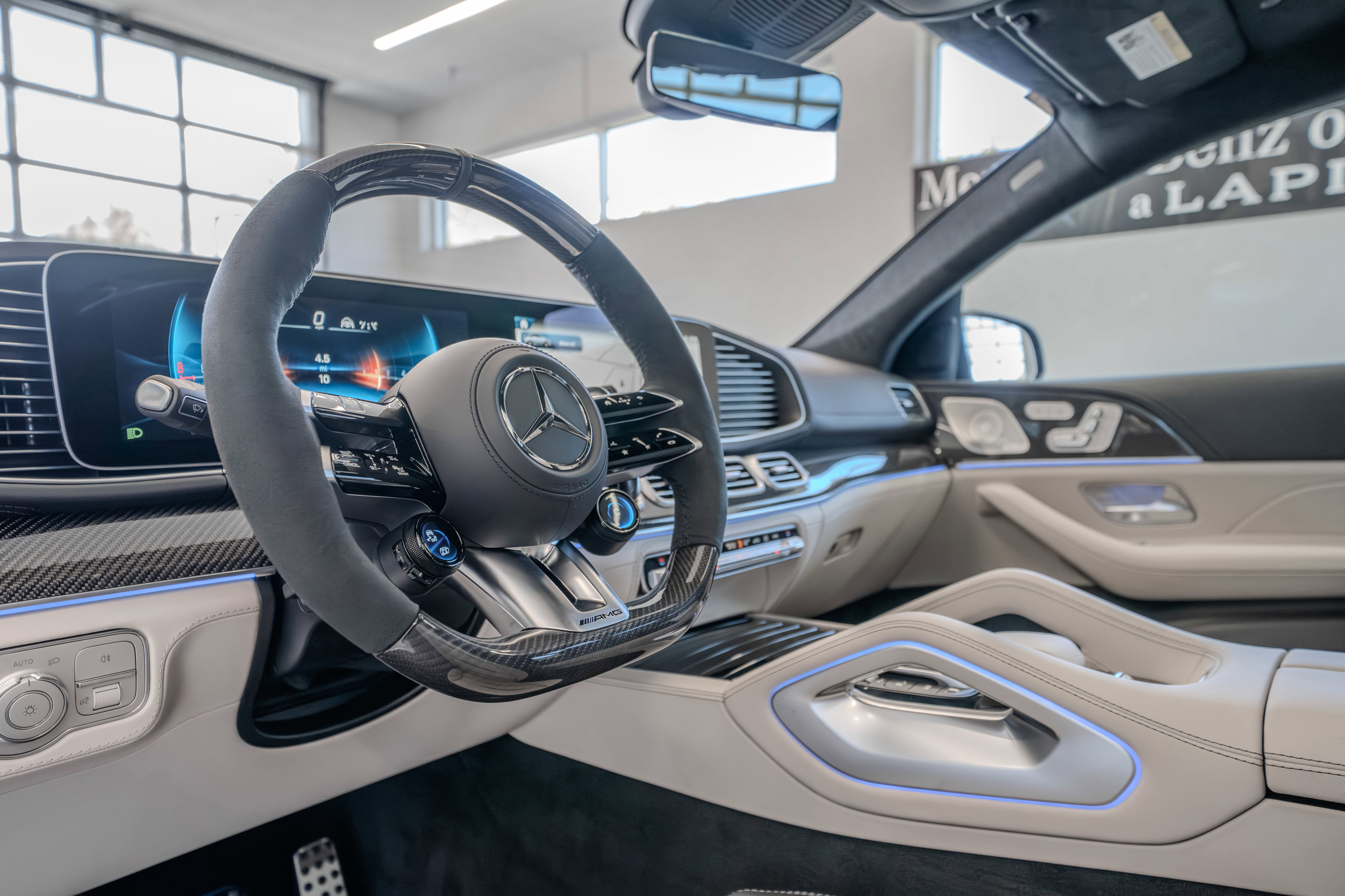 New 2026 Mercedes-Benz GLE 63 AMG S image 7