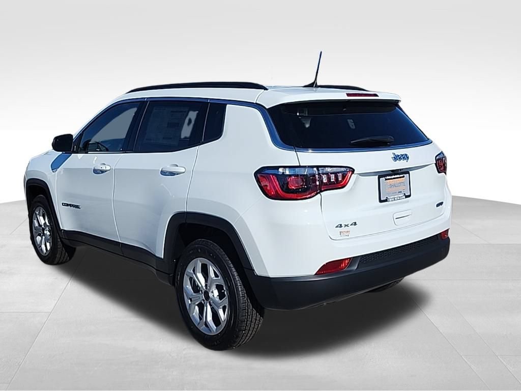 New 2026 Jeep Compass Latitude AWD/4WD image 14