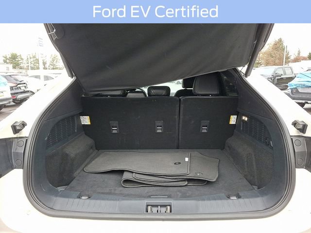 Certified 2021 Ford Mustang Mach-E Select w/ Comfort/Appearance Package image 31