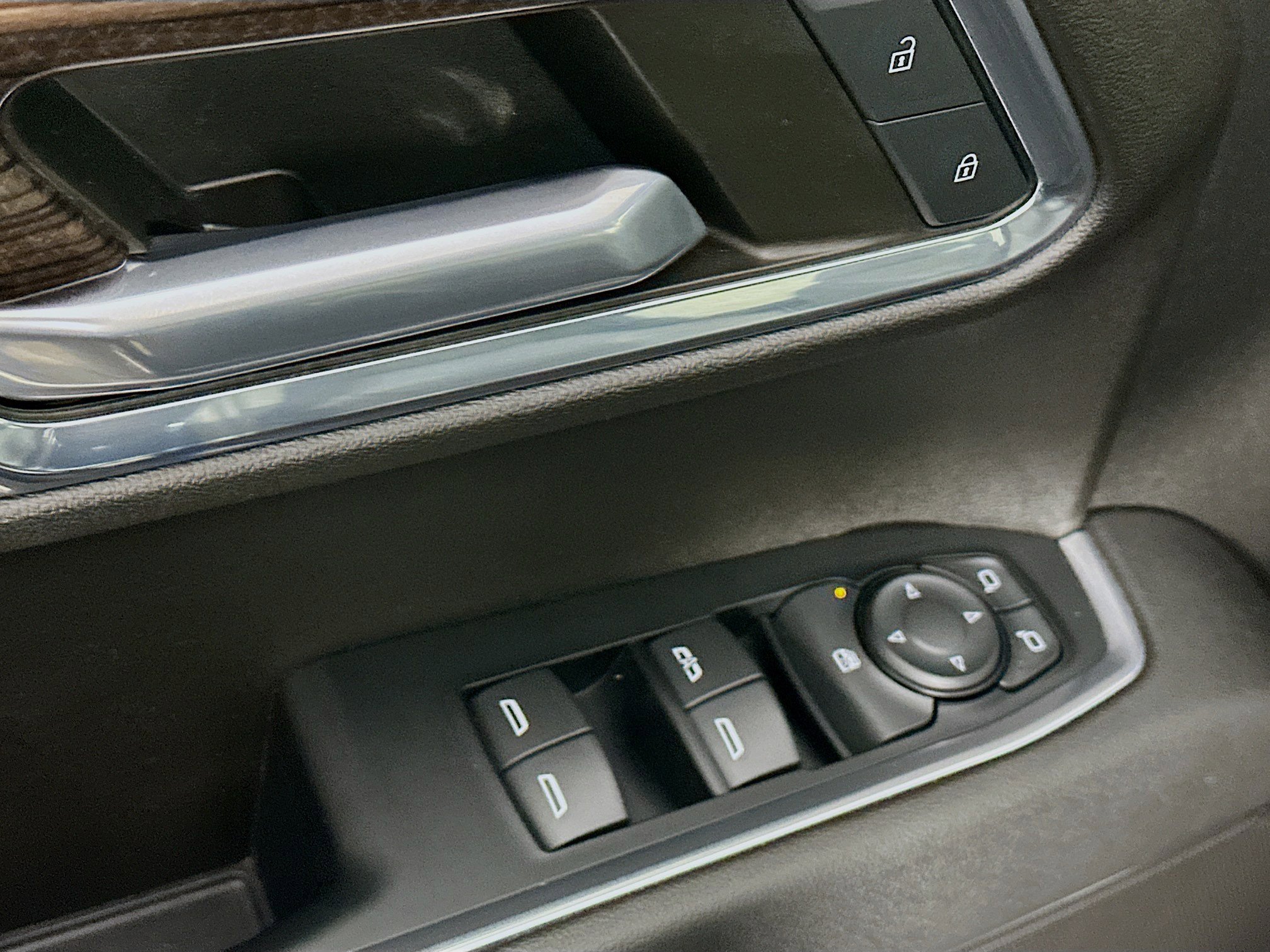 Used 2023 Chevrolet Silverado 1500 LT image 15