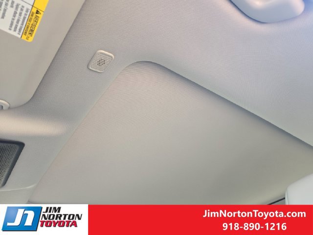 New 2026 Toyota RAV4 XLE Premium w/ Panoramic Sun Roof Package AWD/4WD image 20